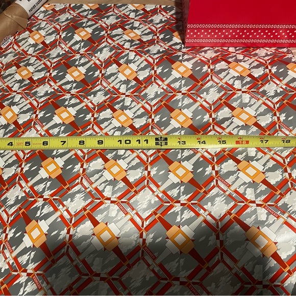 - Hermes wrapping paper pre-cut sheets - Picture 7 of 12